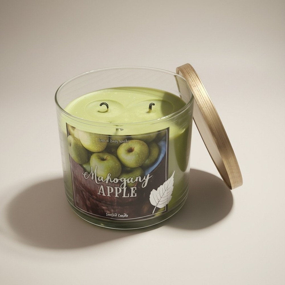 Bath & Body Works Mahogany Apple 3-Wick Scented Candle Green Wax Gold Lid